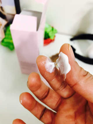 아토팜 인텐스 바디 베리어 크림 — 2.5점을 준 리뷰어가 2016년 11월 올린 사용 사진