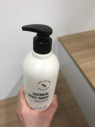 (주)에네스티 내추럴 촉촉  오트밀 바디워시 500ml — 4점을 준 리뷰어가 2020년 2월 올린 사용 사진