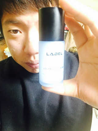레이블옴므-labelhomme 제이 서브마린 에너지 블루 에센스 — 5점을 준 리뷰어가 2017년 2월 올린 사용 사진