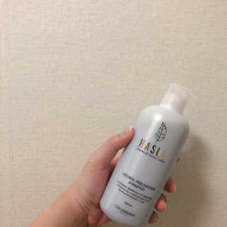 셀리본 하수오 내츄럴 프리벤션 탈모관리 샴푸 300ml — 5점을 준 리뷰어가 2019년 11월 올린 사용 사진