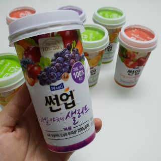 과일야채샐러드 썬업 과일야채 샐러드 3종 — 5점을 준 리뷰어가 2018년 7월 올린 사용 사진