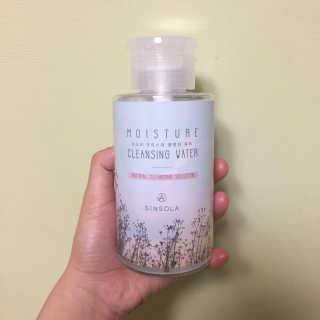신소라 코스메틱 SINSOLA COSMETIC 신소라 모이스춰 클렌징 워터 — 5점을 준 리뷰어가 2017년 11월 올린 사용 사진
