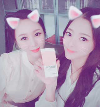 쏘내추럴 셀피 블러 프라이머 — 5점을 준 리뷰어가 2019년 8월 올린 사용 사진