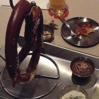 PIKE파이크 [파이크] 매장 내 메뉴2가지와 음료2잔 맛있게 즐기기 — 5점을 준 리뷰어가 2019년 1월 올린 사용 사진
