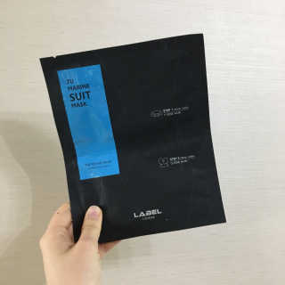 레이블옴므-labelhomme 레이블옴므 티유 마린 슈트 마스크팩(5EA) — 4점을 준 리뷰어가 2018년 1월 올린 사용 사진