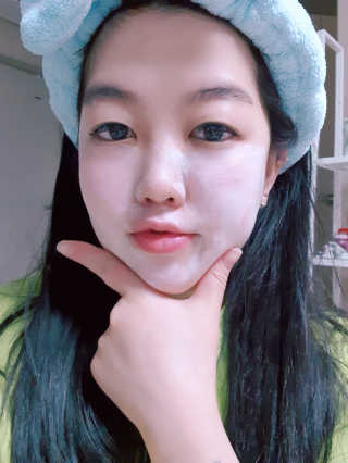 헤이톡 안티더스트 아줄렌 팩폼 — 4점을 준 리뷰어가 2020년 1월 올린 사용 사진