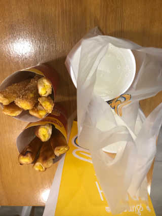 앤티앤스프레즐서초점 [앤티앤스 프레즐 서초본점] 고구마 크림치즈스틱 2인 — 5점을 준 리뷰어가 2019년 10월 올린 사용 사진