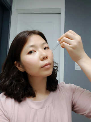 키노닉스 펀더멘탈 하이드레이팅 앰플 부스터 — 5점을 준 리뷰어가 2019년 3월 올린 사용 사진
