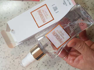 레드컨테이너 페로몬향 퍼퓸 바디미스트 80ml — 4.5점을 준 리뷰어가 2019년 12월 올린 사용 사진