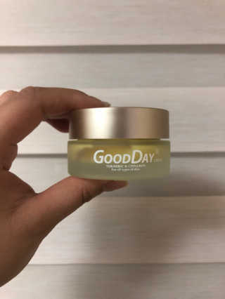 GoodDay Skincare GoodDay 강황 크림 — 4.5점을 준 리뷰어가 2019년 5월 올린 사용 사진