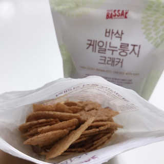 BASSAK 바삭 유기농 현미 누룽지 크래커 3종 — 4.5점을 준 리뷰어가 2019년 10월 올린 사용 사진