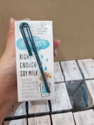 이롬 두유다운두유 4종 — 3점을 준 리뷰어가 2019년 8월 올린 사용 사진