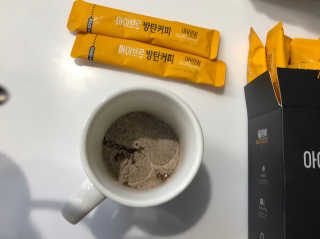 한국맥널티 아이브루 방탄커피 — 3점을 준 리뷰어가 2019년 9월 올린 사용 사진