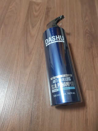 다슈코리아 다슈 단백질 한방 두피 골드 샴푸 500ml +샴푸브러쉬 — 5점을 준 리뷰어가 2019년 10월 올린 사용 사진
