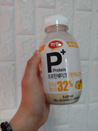 하림 P+ 닭가슴살 프로틴 쉐이크 — 4.5점을 준 리뷰어가 2019년 6월 올린 사용 사진