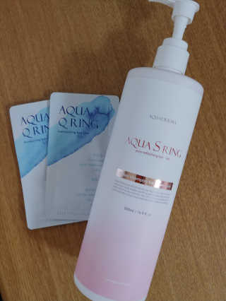 아쿠아큐링 아쿠아S링 퓨어리프레싱 헤어케어 500ml — 5점을 준 리뷰어가 2018년 8월 올린 사용 사진