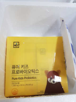 네츄럴굿띵스 퓨어 키즈 프로바이오틱스 60포 — 5점을 준 리뷰어가 2018년 9월 올린 사용 사진