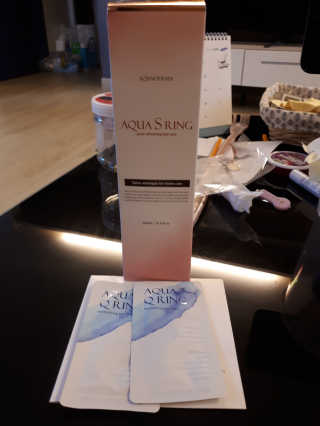 아쿠아큐링 아쿠아S링 퓨어리프레싱 헤어케어 500ml — 4.67점을 준 리뷰어가 2018년 8월 올린 사용 사진