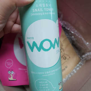 온가족 수분뿜뿜 노랑뚜껑 재주꾼 와우374 스네일토너 — 5점을 준 리뷰어가 2019년 12월 올린 사용 사진