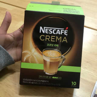 네스카페 코리아 네스카페 크레마 코코넛라떼 — 4.67점을 준 리뷰어가 2018년 1월 올린 사용 사진