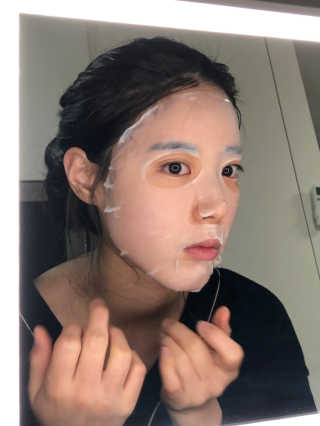 로벡틴 닥터 마스크 시카 — 5점을 준 리뷰어가 2019년 12월 올린 사용 사진