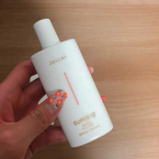 쥴라이Jullai 슈퍼 12 바운스 선 플루이드 SPF50+ PA++++ — 5점을 준 리뷰어가 2019년 8월 올린 사용 사진