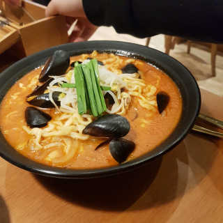 풍국면_강남직영점 [풍국면 강남직영점] 공팔세트 2종 중 택 1 — 5점을 준 리뷰어가 2018년 12월 올린 사용 사진