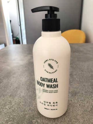 (주)에네스티 내추럴 촉촉  오트밀 바디워시 500ml — 5점을 준 리뷰어가 2019년 8월 올린 사용 사진