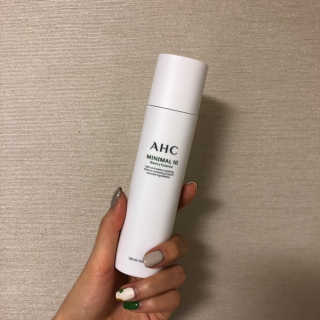 AHC 에이 에이치 씨 미니멀 10 워터리 에센스 — 4.5점을 준 리뷰어가 2018년 11월 올린 사용 사진