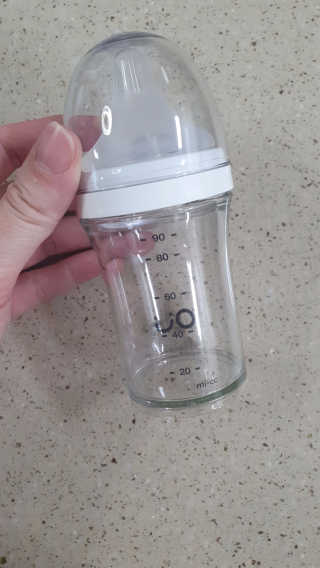 엄마의 바램을 담은 프리미엄 감성젖병 오유위시 90ml — 4점을 준 리뷰어가 2020년 3월 올린 사용 사진