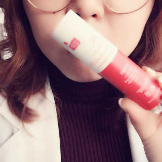 아이소이 BR 모이스춰라이집 스틱 — 4점을 준 리뷰어가 2016년 12월 올린 사용 사진