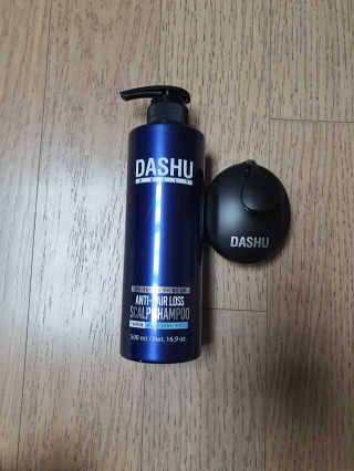 다슈코리아 다슈 단백질 한방 두피 골드 샴푸 500ml +샴푸브러쉬 — 5점을 준 리뷰어가 2019년 12월 올린 사용 사진