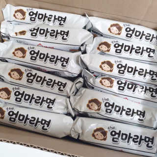 라면 그대로가 제일 맛있는 더엄마라면 — 5점을 준 리뷰어가 2019년 7월 올린 사용 사진
