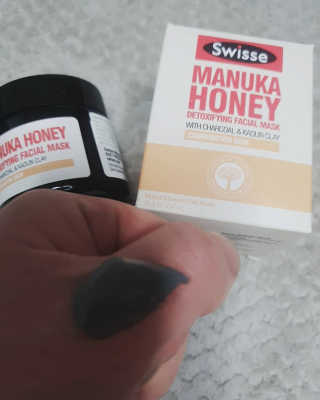 SWISSE 스위스 마누카 허니 디톡시파잉 페이셜 마스크 — 5점을 준 리뷰어가 2020년 1월 올린 사용 사진