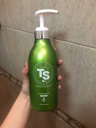 프리미엄 TS 샴푸 — 3점을 준 리뷰어가 2019년 3월 올린 사용 사진