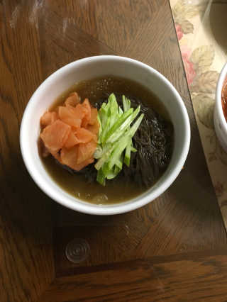 유천냉면 물냉면 2인세트 — 4.83점을 준 리뷰어가 2018년 5월 올린 사용 사진