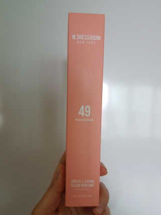 더블유드레스룸 드레스퍼퓸 150ml — 4.67점을 준 리뷰어가 2018년 6월 올린 사용 사진