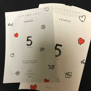 누메로 5 바이탈 포인트업 마스크팩 — 4.33점을 준 리뷰어가 2018년 3월 올린 사용 사진