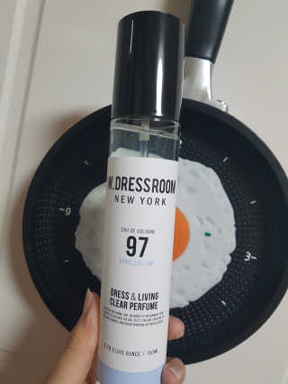 더블유드레스룸 드레스퍼퓸 150ml — 3.83점을 준 리뷰어가 2018년 8월 올린 사용 사진