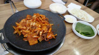 [쭈퐁] 치즈쭈꾸미 2인or삼겹쭈꾸미 2인+볶음밥 — 5점을 준 리뷰어가 2018년 8월 올린 사용 사진