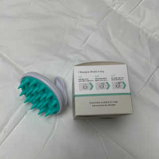 달리프 베러 퍼퓸 샴푸 1000ml 레이니데이 or 일랑로즈 — 5점을 준 리뷰어가 2020년 2월 올린 사용 사진