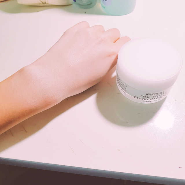 더 화이트 플래티넘 에디션 리뷰 사진