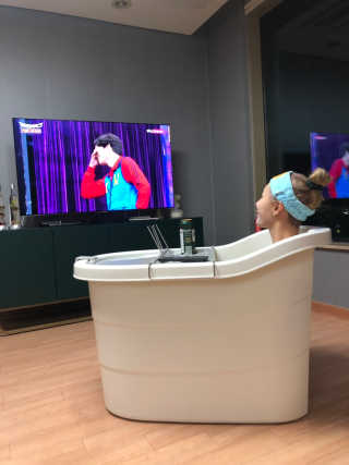 창신리빙 [프랑코 이동식 욕조] 똑똑한 정리 수납 인테리어 — 5점을 준 리뷰어가 2018년 11월 올린 사용 사진
