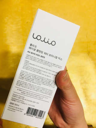 롤리오 페이셜 클렌징 워터 보타니컬 믹스 — 4.33점을 준 리뷰어가 2018년 3월 올린 사용 사진