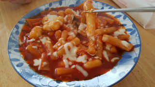 미쓰리떡볶이 just 10 min 패키지 — 5점을 준 리뷰어가 2018년 5월 올린 사용 사진
