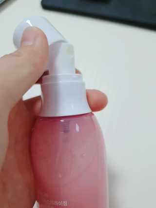 [후르디아] 주름 개선 기능성-석류 크림 미스트 — 4점을 준 리뷰어가 2019년 10월 올린 사용 사진