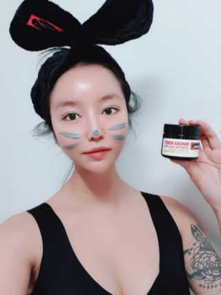 SWISSE 스위스 마누카 허니 디톡시파잉 페이셜 마스크 — 5점을 준 리뷰어가 2019년 12월 올린 사용 사진