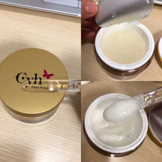 최윤하스텔라 최윤하 만물상 올인원 만능크림 — 4.83점을 준 리뷰어가 2018년 10월 올린 사용 사진