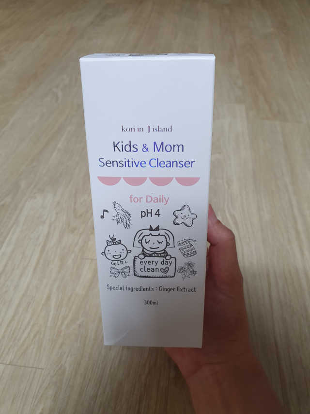 키즈 앤 맘 센스티브 클렌저 리뷰 사진