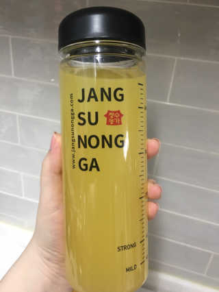 장수농가 리얼깔라만시 원샷 50ml 10팩+보틀 — 4.5점을 준 리뷰어가 2019년 5월 올린 사용 사진